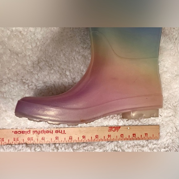 Cat & Jack Target kids Girls Pastel Okbre Rainbow Winter Rain Boots Size 6 - Picture 10 of 11
